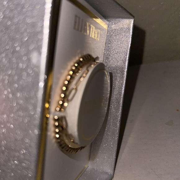 Ellen tracy Fashion Jewelry Gold Tone Bracelet - Picture 6 of 6